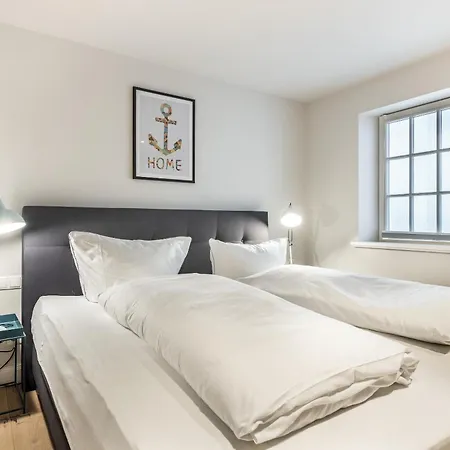 Tom Kyle Dom wakacyjny