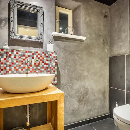 Dom wakacyjny Tom Kyle *